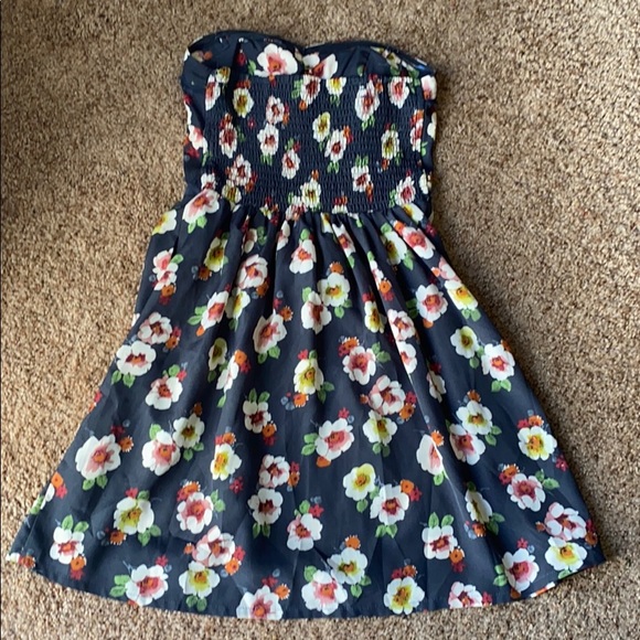 American Eagle Outfitters strapless dress - Picture 5 of 6